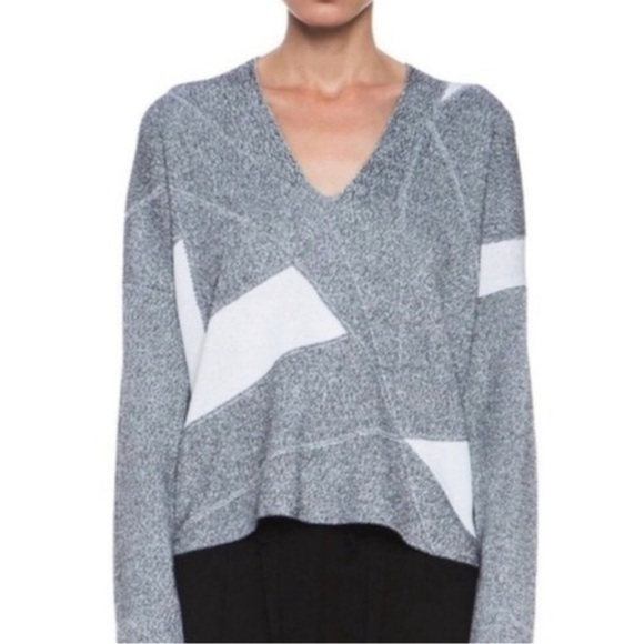 Helmut Lang Sweaters - Helmut‎ Lang V-Neck Knit Sweater Long Sleeve Geometric Design Gray White Small
